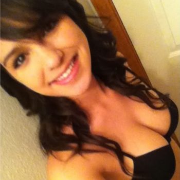 Profil de Haniya, 27 ans, Milf Canada à Wembley