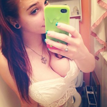 Profil de Theophila, 28 ans, Milf Canada à Saint-Paul-de-l'Île-aux-Noix